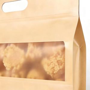 Empaque Personalizable con Asa Troquelada y Ventana Transparente, Apto para Bolsas de Papel Kraft Utilizadas para Envasar Frutas y Postres - Product Image 5
