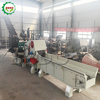 Déchiqueteuse à bois Hachoir à bûches Machines forestières Déchiqueteuse à bois à moteur diesel de grande capacité