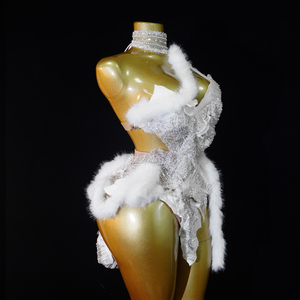 Body da Donna Monospalla in Finta Pelliccia di Visone Bianca Morbida con Paillettes, Lavorazione Artigianale, per Performance sul Palco e <span class=keywords><strong>Cantanti</strong></span> - Ingrosso dal Produttore - Product Image 4