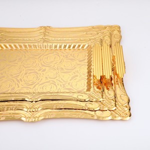 Plateau de service en métal écologique rectangulaire décoratif en or de style européen de luxe Design en fer arabe en dentelle Commercial - Product Image 2