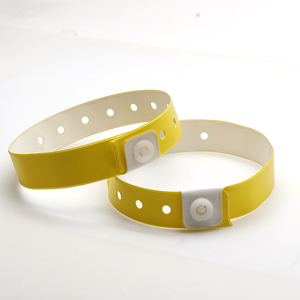 Dây Đeo Cổ Tay Vinyl Hình Chữ L Thời Trang Giao Hàng Nhanh Có Logo Khác Nhau Tùy Chỉnh Lễ Hội Tiệc Tùng Sự Kiện Vv - Product Image 6