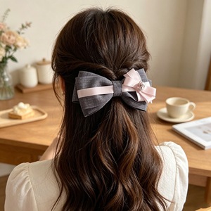 Korean style sweet rhinestone floral <b>bow</b> duckbill <b>clip</b> high ponytail vertical <b>clip</b> with a high-end feel and atmospheric effect. - Product Image 2