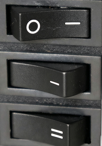 Elegante <span class=keywords><strong>Chimenea</strong></span> Eléctrica Interior Moderna y Clásica con Efectos de Llama Realistas, Termostato Ajustable y Protección Contra Sobrecalentamiento - Product Image 6