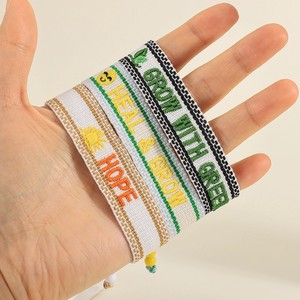 Pulsera Tejida Personalizada con Bordado <span class=keywords><strong>de</strong></span> Letras Inspiradoras, Ajustable, con Cuentas con Frases Positivas <span class=keywords><strong>de</strong></span> Esperanza <span class=keywords><strong>y</strong></span> <span class=keywords><strong>Amor</strong></span>, Pulseras <span class=keywords><strong>de</strong></span> la <span class=keywords><strong>Amistad</strong></span> - Product Image 4