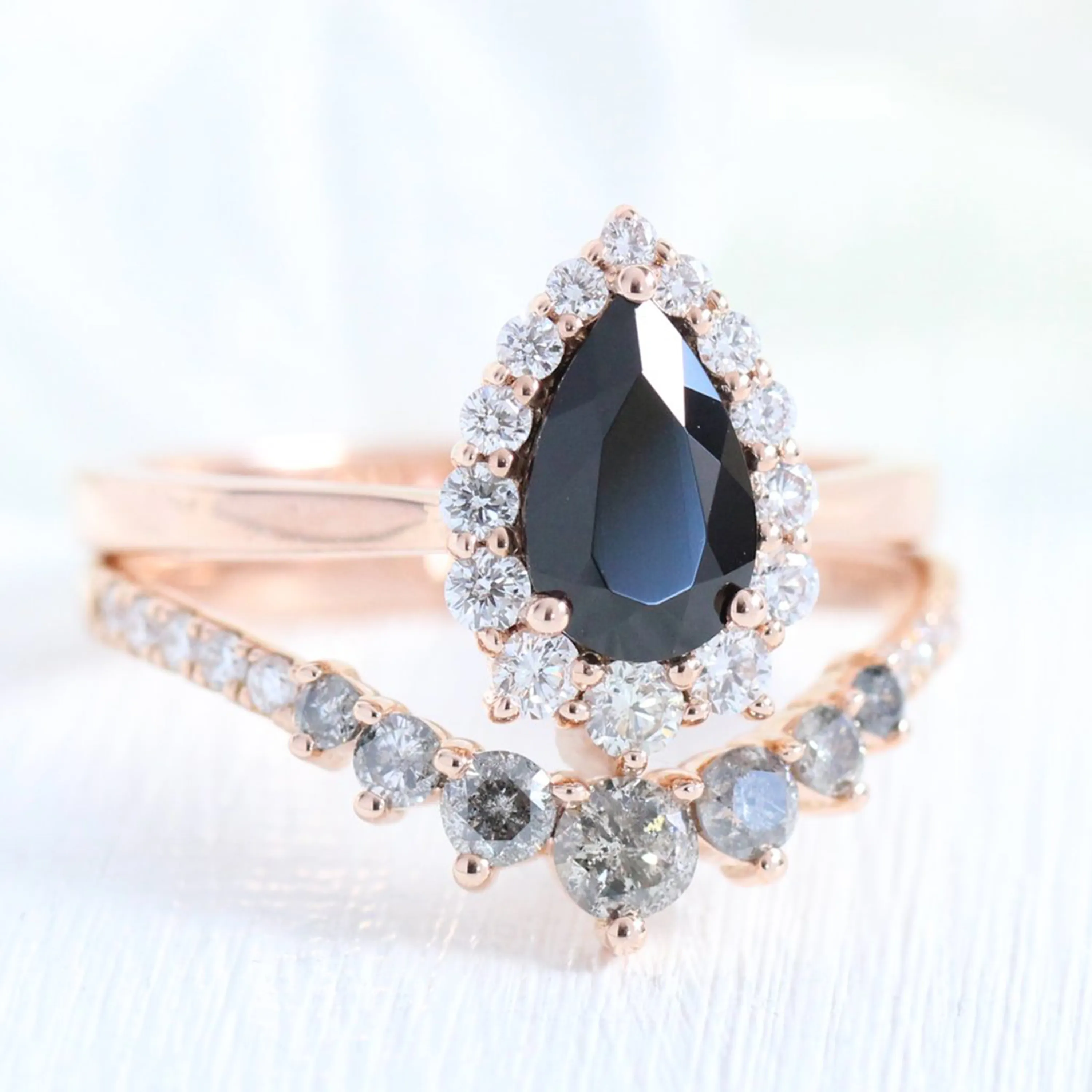 2 Carat 3 CT Moissanite 925 Silver Engagement Halo Style Diamond 14K Black Moissanite Ring Black Quartz Jewelry Stone