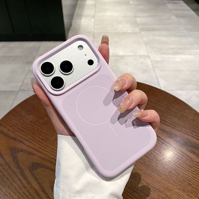 Ins Style Liquid Silicone Phone case with Magnetic for iPhone 17 Pro Max Silicone Phone case for iPhone 16 15 14 Pro Max
