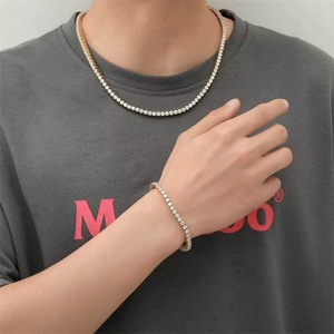 Conjunto de Joyería de Lujo Personalizado: Collar y Pulsera de Cadena de Tenis de Acero Inoxidable con Circonitas de 4mm para Hombre y Mujer - Product Image 4