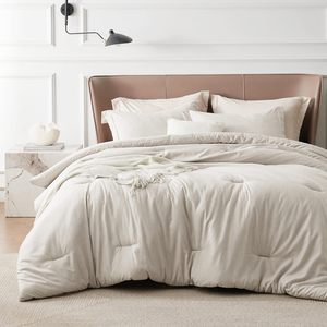 Custom Made California King White Microfiber Bedroom Cotton Winter <strong>Bed</strong> <strong>Comforter</strong> Sets Printed Pattern Polyester Filling - Product Image 1