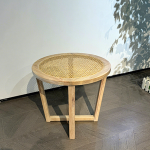 Tavolino da Caffè in Rattan Intrecciato Stile Retrò Americano con Piano in Legno Massello e Struttura in Legno, Piccolo Arredo per Soggiorno - Product Image 5