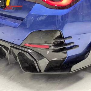 DIVISOR DE PARACHOQUES TRASERO DE FIBRA DE CARBONO SECO ESTILO ST PARA <span class=keywords><strong>BMW</strong></span> <span class=keywords><strong>I4</strong></span> <span class=keywords><strong>G26</strong></span> 2022-2023 - Product Image 1