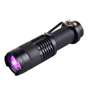 Linterna UV LED de 365nm 395nm, Luz Ultravioleta para Detectar Orina de Mascotas, Luz UV para Escorpiones, Recargable, con Zoom, Iluminación para Exteriores - Product Image 1