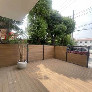 Panneaux <span class=keywords><strong>de</strong></span> clôture modernes Aeomesh en WPC, panneaux composites <span class=keywords><strong>bois</strong></span>-plastique 3D co-extrudés, vente en gros, pour <span class=keywords><strong>jardin</strong></span> et espaces privés - Product Image 2