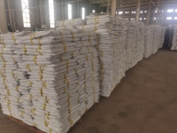 Rouleaux blancs et bâche en plastique blanche imperméable, bâche en PE coupe-vent pour tente / lona / bâche