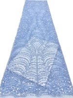 Tissu en dentelle de luxe brodé de fleurs, perlé et à sequins, avec de riches applications de perles, 100% polyester