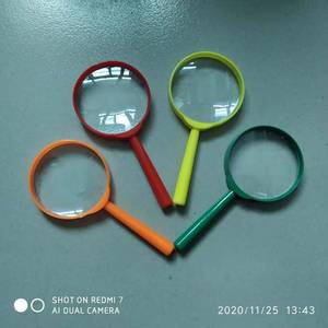 Loupe de poche 60 mm en acrylique, grossissement 3X, couleurs personnalisables, support OEM - Product Image 1
