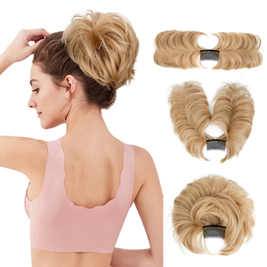 AliLeader <span class=keywords><strong>Chignon</strong></span> Bouclé Synthétique, Postiche <span class=keywords><strong>Chignon</strong></span> Effiloché avec Peigne Latéral à Clipser, Accessoire <span class=keywords><strong>Cheveux</strong></span> Coiffure Haute Désordonnée - Product Image 1