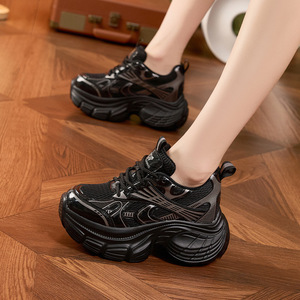 <span class=keywords><strong>Zapatillas</strong></span> deportivas casuales <span class=keywords><strong>de</strong></span> plataforma con suela gruesa y aumento interno <span class=keywords><strong>de</strong></span> 8 cm para mujer, estilo Daddy Shoes, nueva moda <span class=keywords><strong>de</strong></span> verano-otoño 2026, cómodas y con plataforma tipo muffin. - Product Image 4