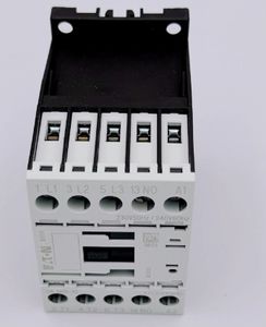 Contactor de 24V CC, 2, 2, 2, 2, 2, 2, 1, 2, 2, 2, 2, 2 V CC - Product Image 2