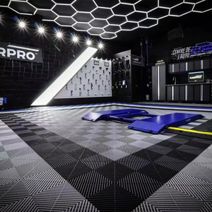 Vente en gros de plafonniers modulaires hexagonaux pour garage Station de beauté à LED pour voiture avec lumière blanche froide pour application en atelier - Product Image 1