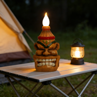 Lampe torche en résine de masque tiki à énergie solaire - Effet de flamme incandescente, parfait pour l'éclairage d'ambiance sur le patio à thème tropical