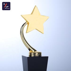 सबसे लोकप्रिय क्रिस्टल धातु स्टार पुरस्कार ट्रॉफी के साथ काले क्रिस्टल आधार - Product Image 4