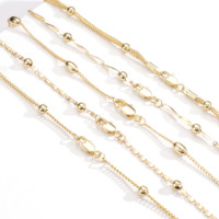 Collier en perles simple et élégant pour femmes en laiton plaqué or 14 carats de CM Jewelry Wholesale avec des perles espacées de manière irrégulière