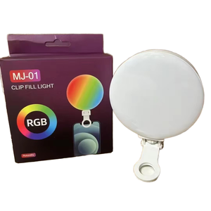 Anneau lumineux LED à clipser pour <span class=keywords><strong>selfie</strong></span>, lumière d'appoint réglable, 3 modes de couleur pour téléphone, diffusion en direct, TikTok, maquillage, USB, vente en gros personnalisée - Product Image 1