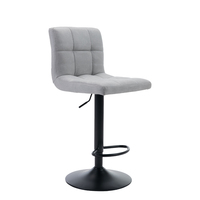 Tabouret de bar nordique en cuir noir réglable pivotant pour la cuisine vente en gros