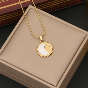 สินค้ามาใหม่ชุดเครื่องประดับดวงจันทร์สแตนเลส2ชิ้นชุบทอง18K ชุดสร้อยคอต่างหูไม่เสื่อมเสียสำหรับผู้หญิง - Product Image 2