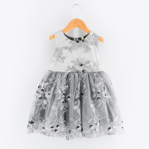 Vente en ligne de robes de soirée en dentelle, magnifiques robes longues pour demoiselles d'honneur - Product Image 2