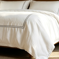 Ensemble de literie d'hôtel de luxe minimaliste en coton 100% brodé, 4 pièces, haute densité de fils, housse de couette, drap, taies d'oreiller