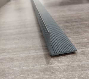 Tira de plástico para esquinas de palés - Product Image 5
