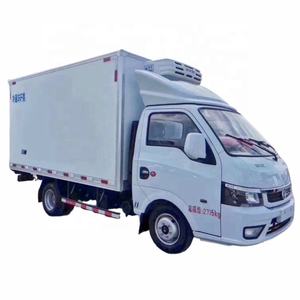 Dongfeng 12m ³ Camions réfrigérés 1.5 tonnes Camion frigorifique pour le transport de fruits frais Viande fraîche Vaccin médical à vendre - Product Image 1
