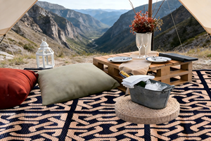 Alfombra de Patio Plegable de Plástico PP Personalizada, Impermeable para Exteriores, Venta al Por Mayor - Product Image 3