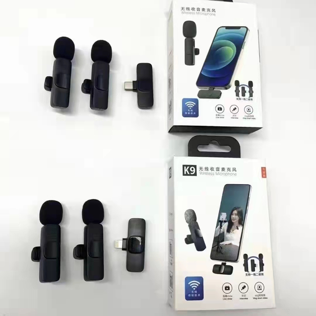 Wireless Lavalier Microphone Plug and Play for iPhone iPad Android Auto-syncs Mic for YouTube Facebook Live TikTok Vlog