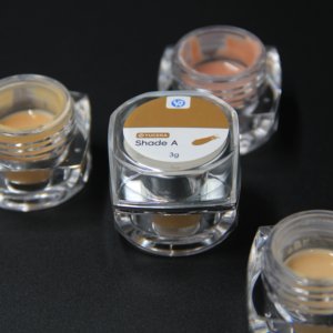 Kit di <span class=keywords><strong>Pasta</strong></span> Vetrificante Fotopolimerizzabile Facile da Usare Yucera per Laboratori e Cliniche Dentistiche - Product Image 6