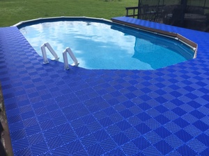 Nouveau revêtement de sol de garage en plastique de 18 mm, qualité supérieure, installation par clic en vinyle pour usage intérieur, diverses couleurs en matériau PP - Product Image 5