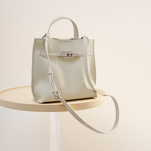 Women's Genuine Leather Magnetic Clasp Soft Bucket Tote Crossbody Single-Shoulder <strong>Bag</strong> Borsa Donna <strong>Vera</strong> <strong>Pelle</strong> Bolsas Feminina - Product Image 2