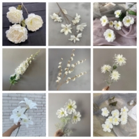Décoration de plafond de scène de mariage LUYI, roses, lys, marguerites, hortensias artificiels, blanc et vert, style classique fluide