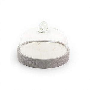 Plateau de service rond de qualité supérieure avec couvercle en verre, en bois et cuir, pour chocolats, à bas prix - Product Image 1