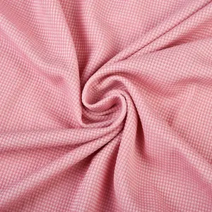 Заводская цена 100% полиэстер 150gsm 165 см 75D розовый маленький плед трикотажные ткани для одежды
