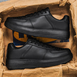 Le piccole scarpe bianche con suola spessa a molla 2025 i nuovi giovani aumentano la tavola Casual traspirante per tutta la tendenza degli sport di moda - Product Image 4