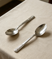 Ensembles d'argenterie en acier inoxydable - Écologiques et durables, emballage en gros pour restaurants, hôtels, design classique, événements de restauration, réutilisables