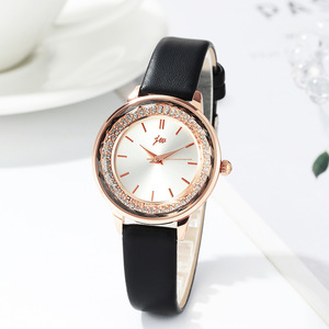 Relojes de pulsera con diseño de cielo estrellado para mujer, estilo INS para estudiantes, correa de cuero, relojes de cuarzo al por mayor - Product Image 1