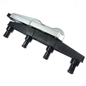 <span class=keywords><strong>Bobine</strong></span> d'allumage, GC4199,245137 ,0 986 221 099 /SEAT/SKODA: 047905104A, 047905104B BERU: ZSE040 BREMI: 20450,Bobina de Ignicion - Product Image 1