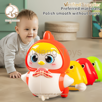 Jouets pour enfants, vente en gros, nouveau style, jouets à manivelle, balançoires et rotations, poulet à chaîne, jouets d'apprentissage pour ramper, dessin animé