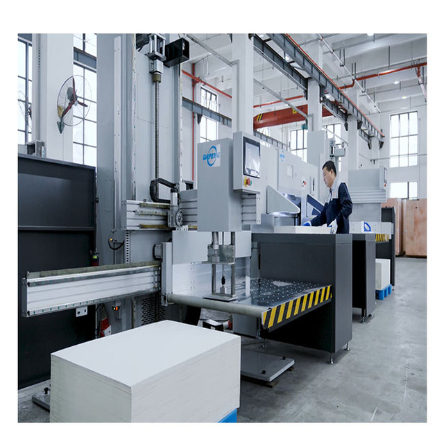 1370 Automatic Paper Cutting Machine Line Paper Guillotine Line Paper Production Machinery Line for Printing Factory
