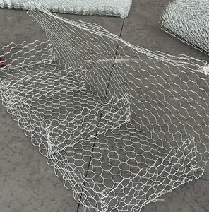 Malla Hexagonal Galvanizada por Inmersión en Caliente, Caja <span class=keywords><strong>de</strong></span> Gabiones Recubierta <span class=keywords><strong>de</strong></span> PVC para Protección <span class=keywords><strong>de</strong></span> Riberas y Estabilización <span class=keywords><strong>de</strong></span> Taludes - Product Image 4