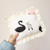 Oreiller de couchage spécial dentelle pur coton pour petits chiens et chatons mignon dessin animé chaton nid lit pour animaux de compagnie solide en peluche