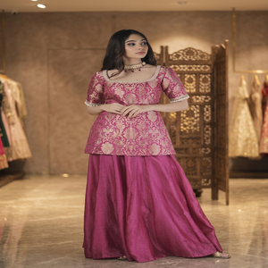 Salwar Kameez de Seda Rosa, Vestido Tradicional Indio para Boda, Largo hasta el Suelo, Ropa Étnica para Mujer, Corte Regular, Prendas Elegantes Kanya - Product Image 4